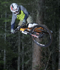 Brian Lopes Jumping